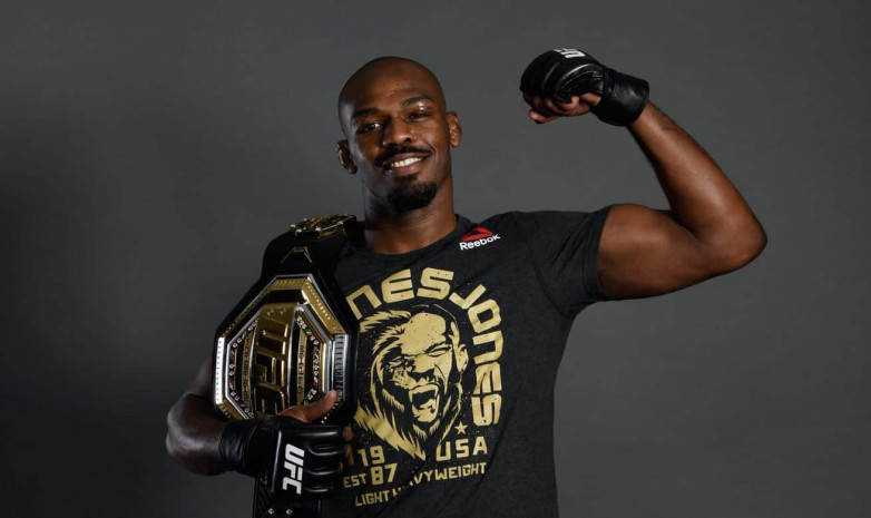 Джон Джонс UFC 282 турниріне қатысатынын растады