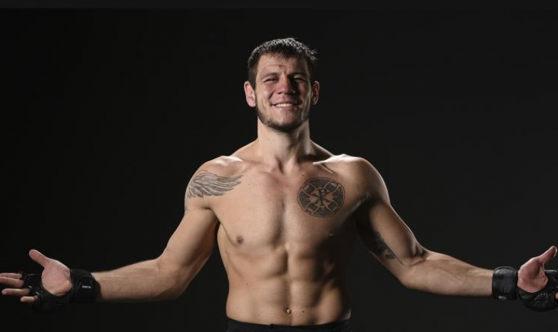 Никита Крылов и Волкан Оздемир проведут бой на UFC 280 в Абу-Даби