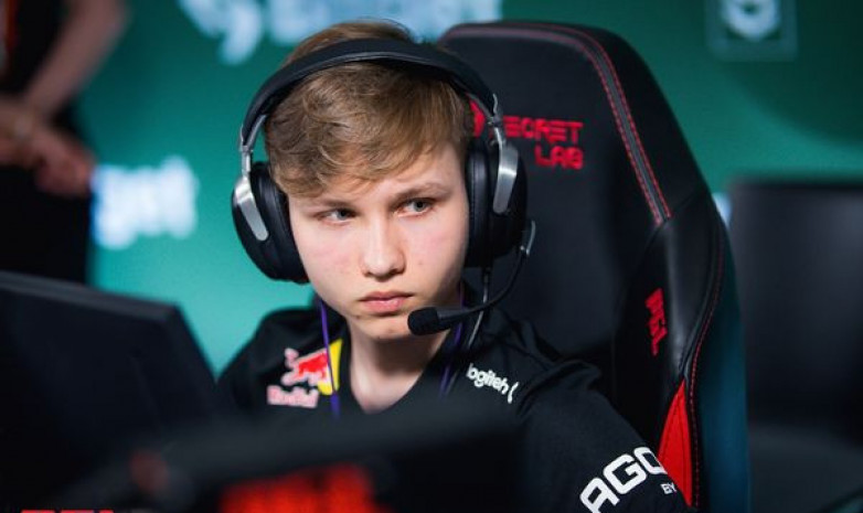 M0NESY достиг 6 тысяч ELO на платформе Faceit