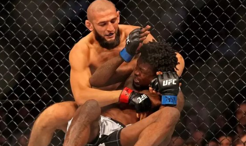 Видео полного боя Чимаев – Холланд на турнире UFC 279