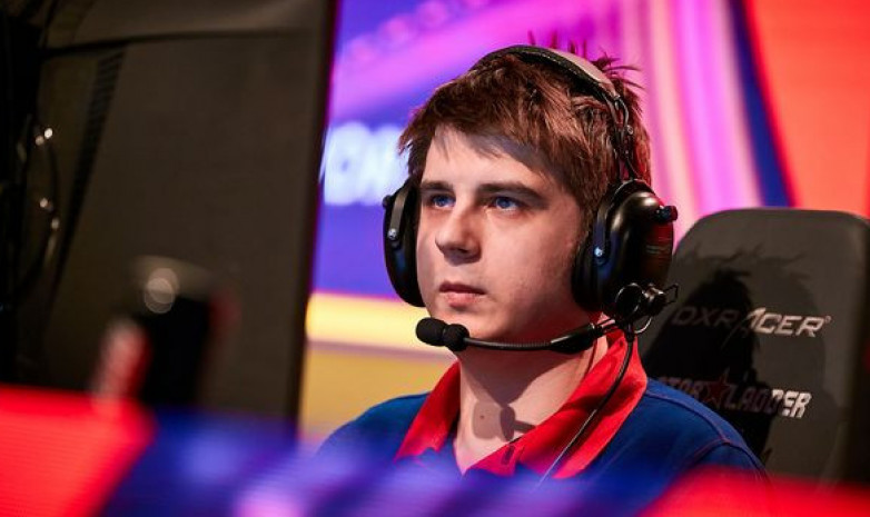 Fng: «Nix и ALOHADANCE угорали с игры gpk на Rubick? Так я тоже угорал с его игры на Rubick»