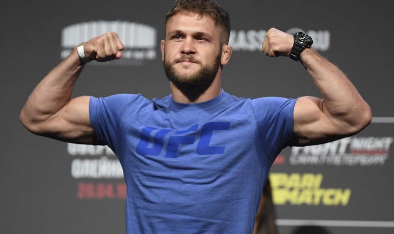 «Это большой минус». Уроженец Казахстана из UFC высказался о советской системе подготовки