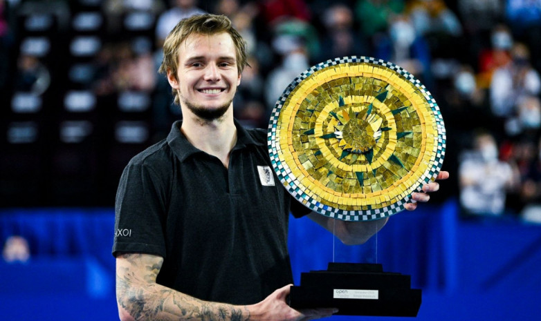 Бублик алғаш рет ATP чемпионы атанған теннисшілер тізіміне енді