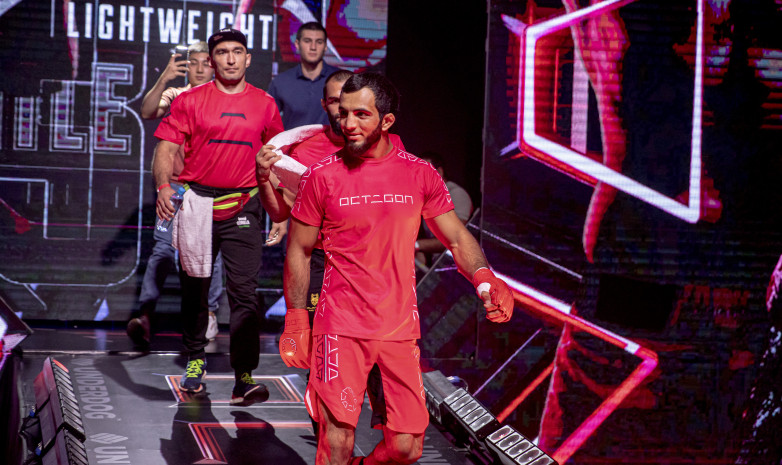 OCTAGON чемпионы ресейлік файтерді жеңді