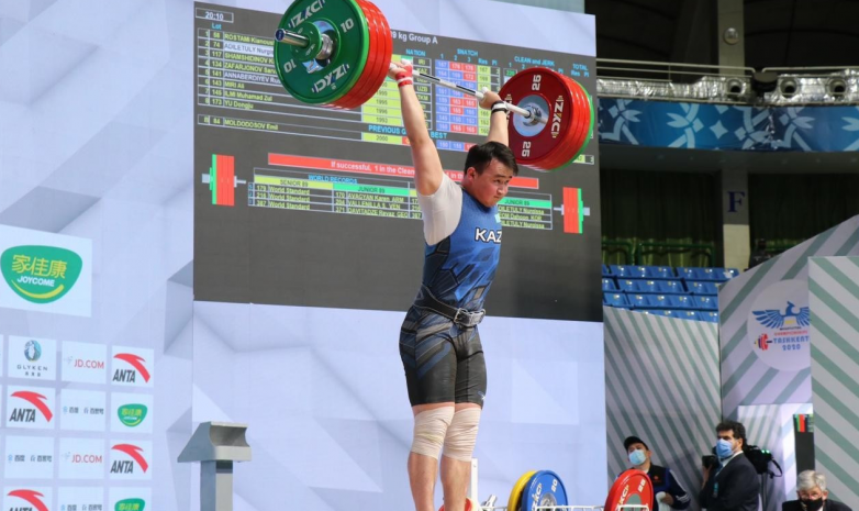 Нұрғиса Әділетұлы ауыр атлетикадан әлем чемпионатының күміс жүлдегері атанды