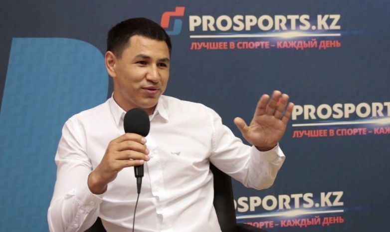 Тұраров әлем чемпионы атағы үшін жекпе-жек өткізді