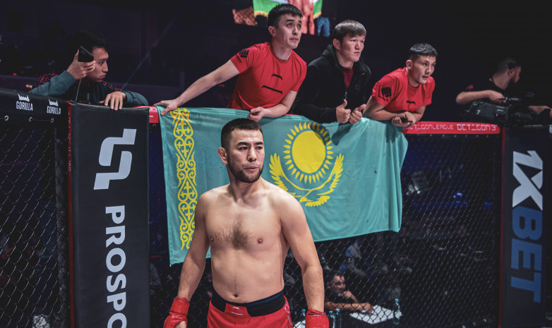 Тэймур Жапаров OCTAGON 41 турнирінде өзбек файтерін сенімді жеңді