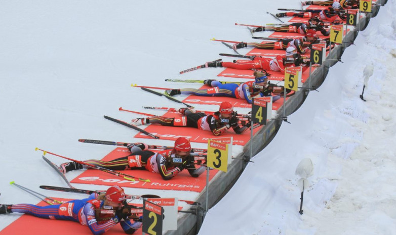Сборную Казахстана сняли в смешанной эстафете на ЧМ в Оберхофе
