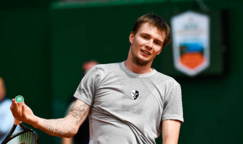 Александр Бублик 2018 жылдан бері алғаш рет ATP рейтингінде 14 сатыға төмендеді