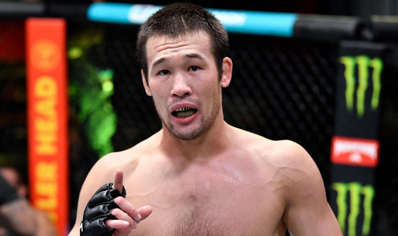 Рахмонов UFC-дегі тарихи жеңісінен кейін ерекше сыйлық алды