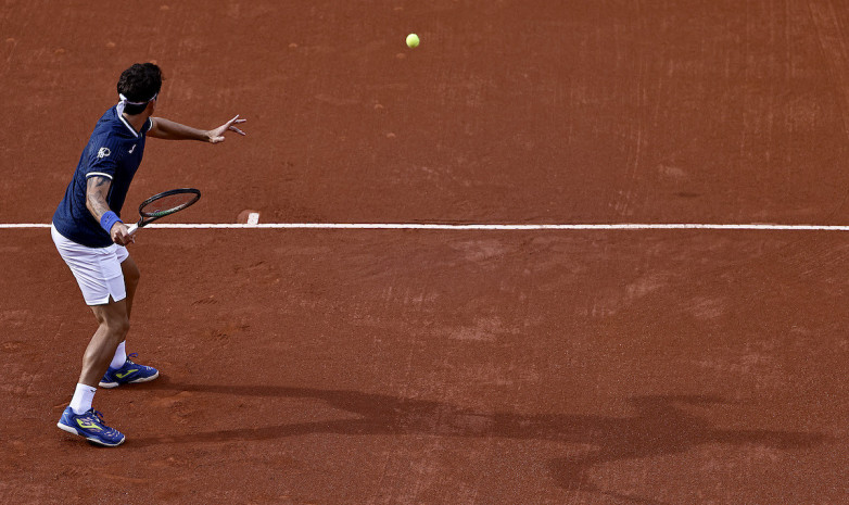 Тьяго Уайлд - Хьюго Гастон: кому отдать предпочтение?