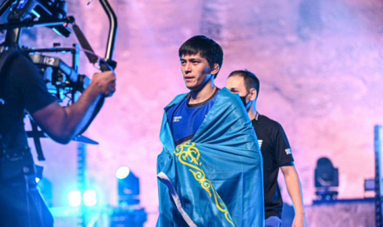 Қазақстандық файтер UFC-дегі дебюті туралы айтты