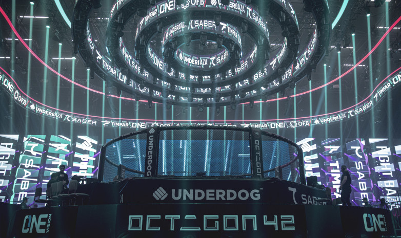 OCTAGON 43 турнирінің тікелей трансляциясы