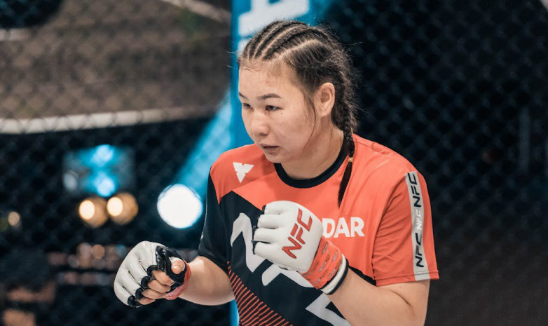 Глава промоушена Naiza рассказал о ближайших планах на карьеру сестры Рахмонова Соры