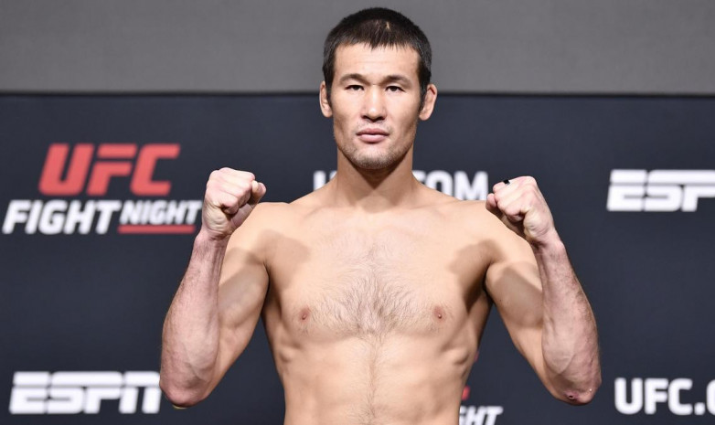 Гилберт Бернс: Шавкат Рахмонов UFC чемпионы бола алады, мықты файтер