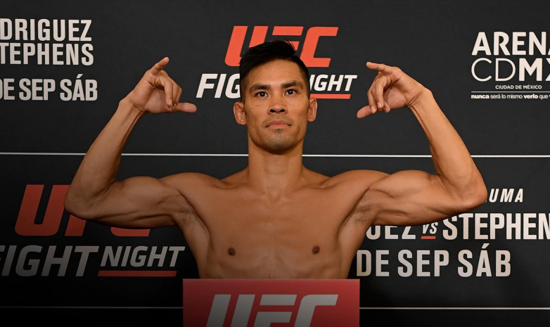 Бір қазақтан жеңілген. Азат Мақсұм UFC-дегі алғашқы жекпе-жегін кіммен өткізеді?