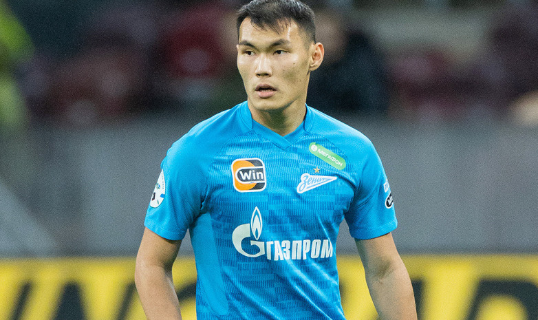 Видео. Нуралы Алип чуть не попал в лицо бывшего известного игрока «Зенита»