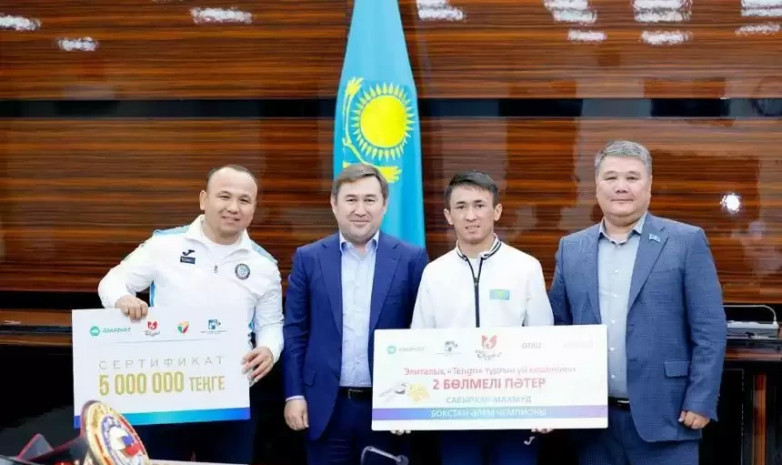 Махмұд Сабырханға 2 бөлмелі пәтердің кілті табысталды