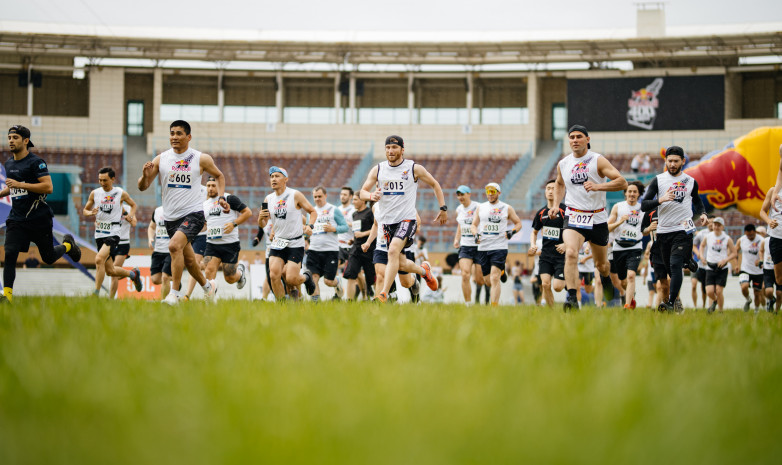 В Алматы прошел мировой забег Red Bull 400