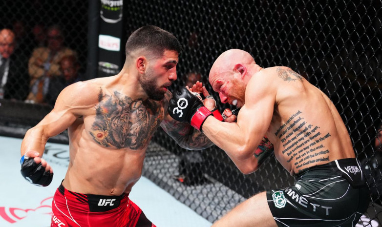 Джексонвиллдегі UFC турнирінің басты жекпе-жегінде Топурия Эмметті сенімді жеңді