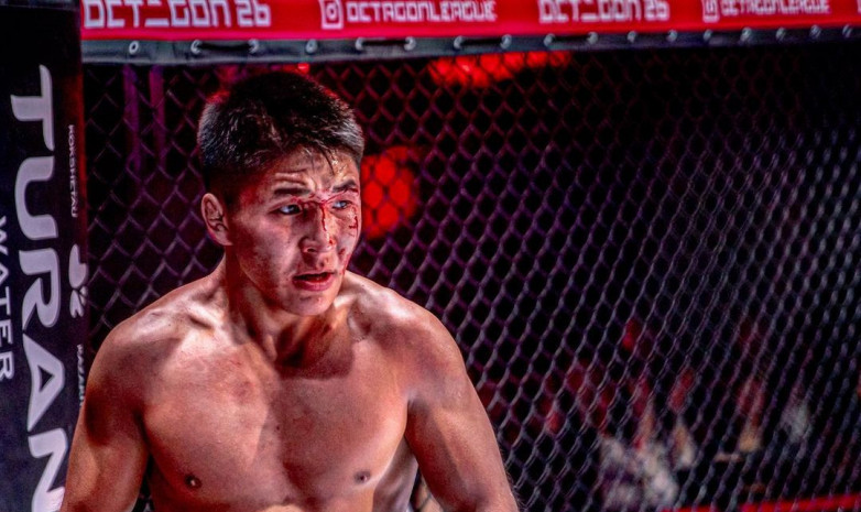 OCTAGON-ның ең жас чемпионы титулын қорғауға UFC жұлдызымен дайындалып жүр