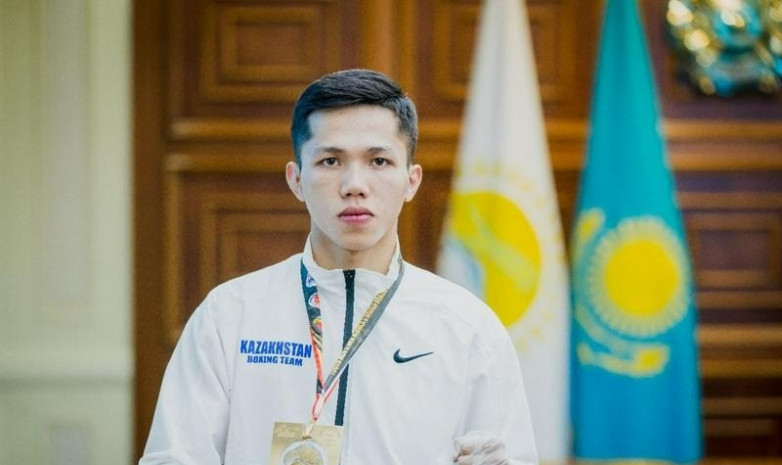 Санжар Тәшкенбай әкесіне әсерлі сыйлық жасады