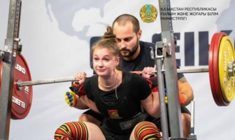 Қазақстандық студент пауэрлифтингтен әлем чемпионы атанды