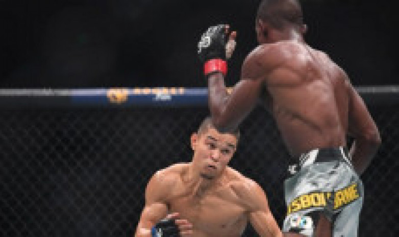 Асу Алмабаевтың UFC-дегі алғашқы жекпе-жегінің статистикасы жарияланды