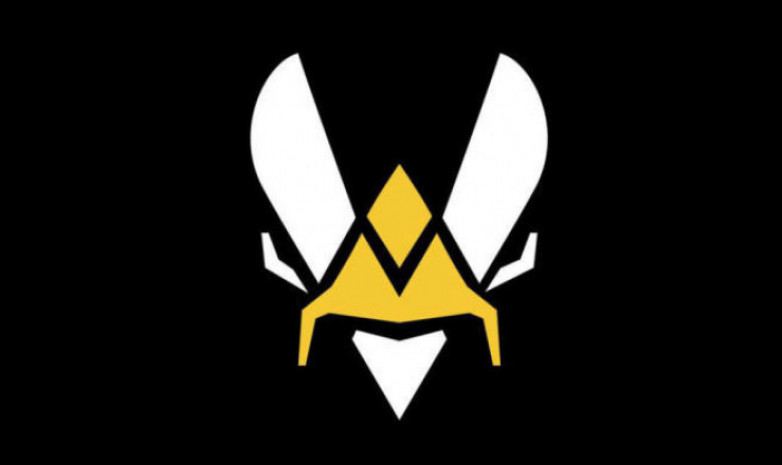 Team Vitality - Cloud9 матчының ең үздік сәттері