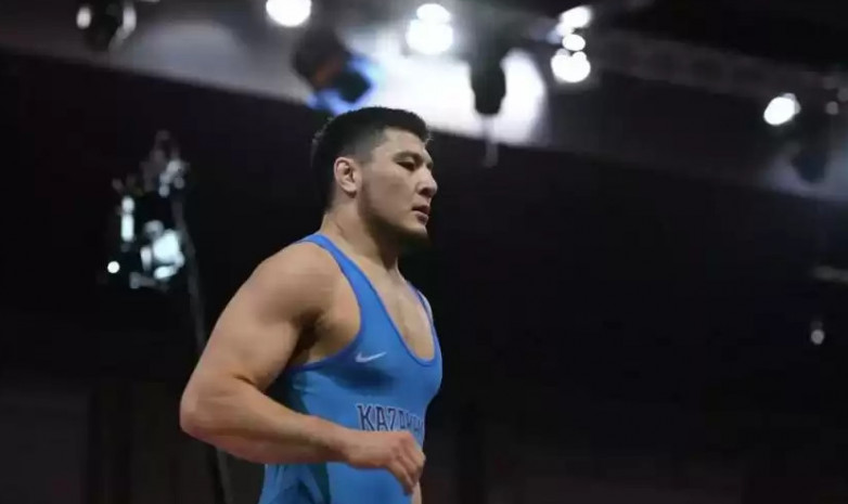 Бүгін күрес түрлерінен әлем чемпионаты жалауын көтереді