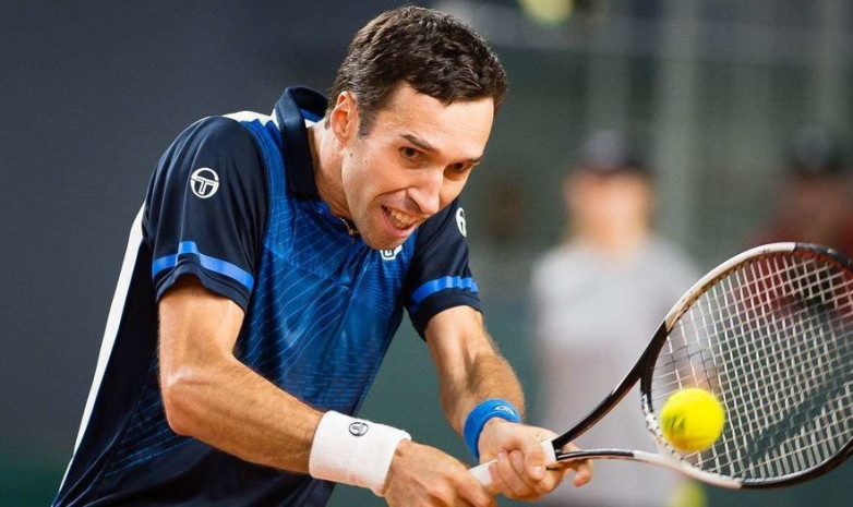 Казахстанский теннисист не смог выйти во второй круг турнира «Челленджера» в Италии