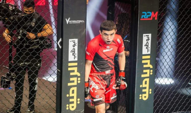 Alash Pride FC: Қазақстандық файтер титулды жекпе-жекте жеңіліп қалды
