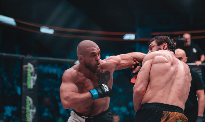 Финалист Гран-при Bellator прокомментировал досрочное поражение Артема Резникова