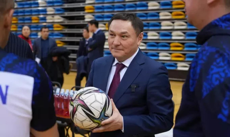 "Бүгін әлем чемпионатына жолдама аламыз": Туризм және спорт министрі футзалшыларға қолдау білдірді 