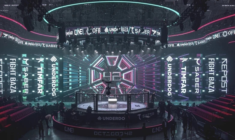 OCTAGON екі чемпиондық жекпе-жегі бар қорытынды турнирдің медиа-күнінен кадрды ұсынды