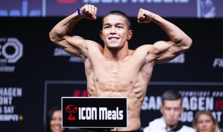 Қазақстандық UFC файтері Осетиядағы оқу-жаттығу жиынына аттанды