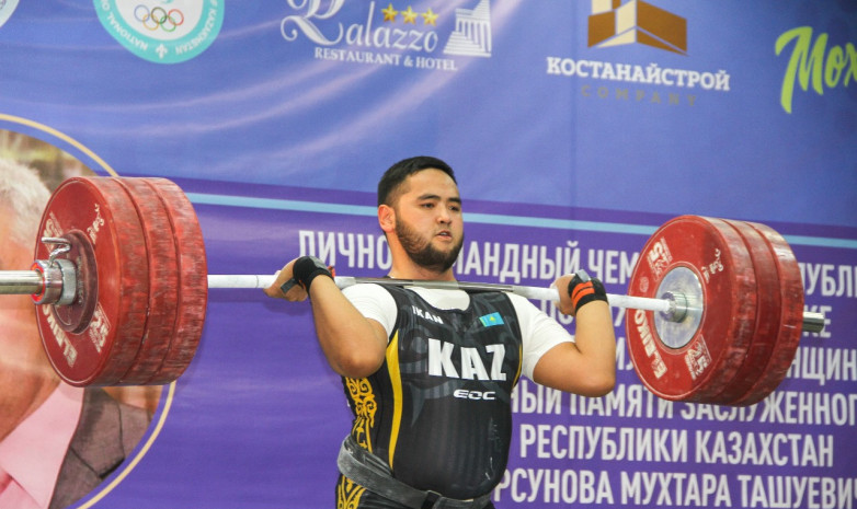 Ауыр атлетикадан Қазақстан чемпионаты мәресіне жетті