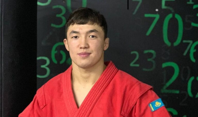 Жеңілмеген қазақстандық файтер ONE Championship лигасында ресейлікпен жұдырықтасты