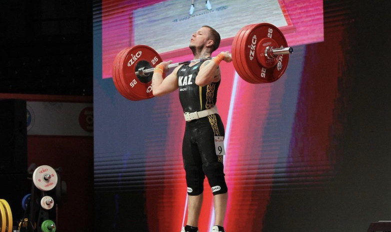 Қазақстандық зілтемірші Азия чемпионатында жүлдегер атанды