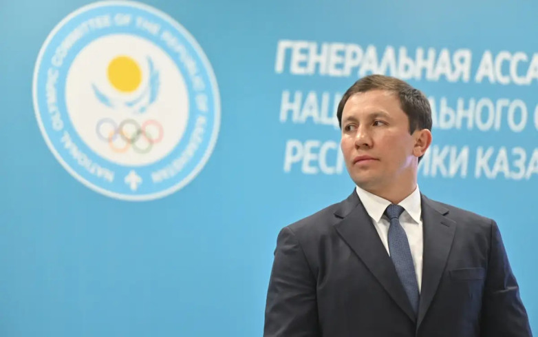 Головкин боксшыларымызды қолдау үшін Италияға барды