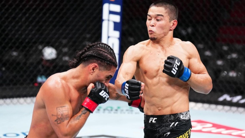 «Асуды асықтырмаған жөн». UFC Алмабаевтың болашағына баға берді