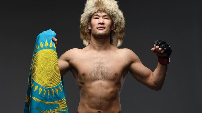 Шавкат Рахмонов оценил дебютный поединок Бекзата Алмахана в UFC