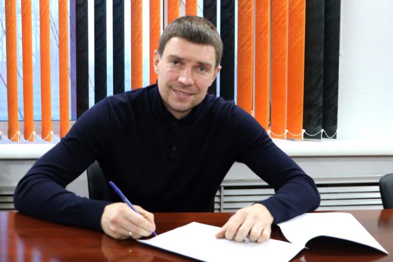 «Шахтердің» спорт директоры қызметінен кетті