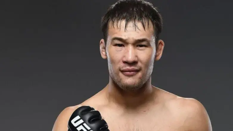 UFC-дің үздік файтері Рахмоновпен жекпе-жек өткізгісі келеді