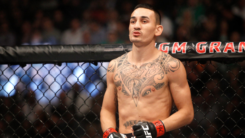 Макс Холлоуэй раскрыл свой «безумный» план по завоеванию трех поясов UFC