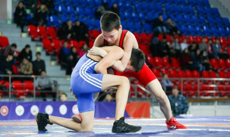 Еркін күрестен Аммандағы Азия чемпионатына қатысатын U17 құрамы белгілі болды