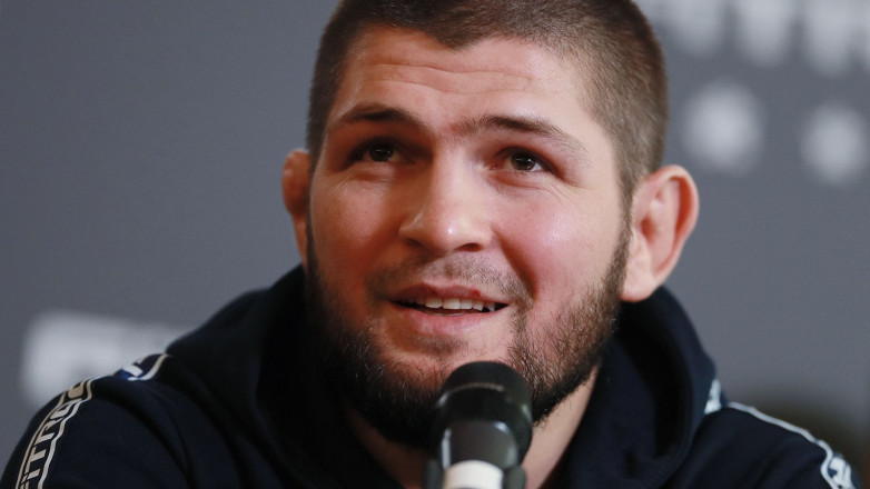 «Мой дерьмовый брат». Хабиб Нурмагомедов показал фото с легендой UFC