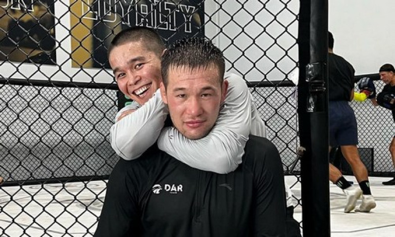 Шавкат Рахмонов пен Асу Алмабаев UFC жаңартылған рейтингіндегі позицияларын білді