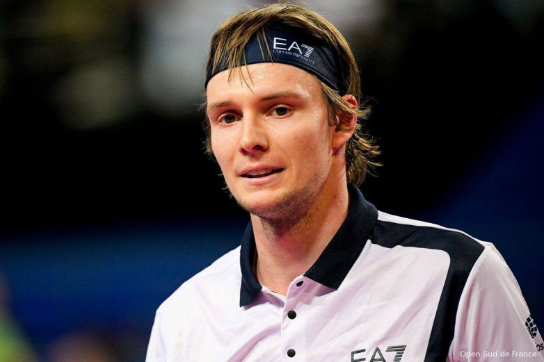 US Open: Александр Бублик турнирден ұшып кетті