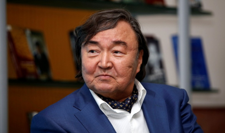 Сулейменов: Был восхищен динамикой и экспрессией трибун во время ЛЧ